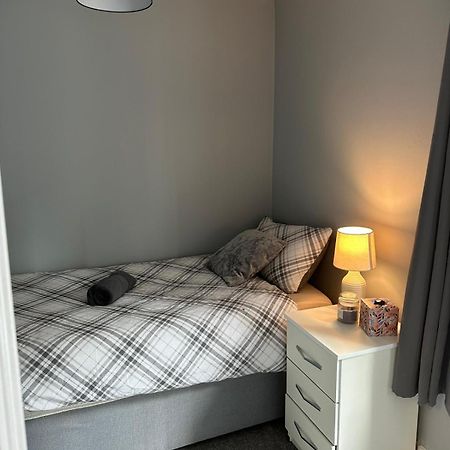Cosy 2 Bedrooms Apartment London Eksteriør bilde